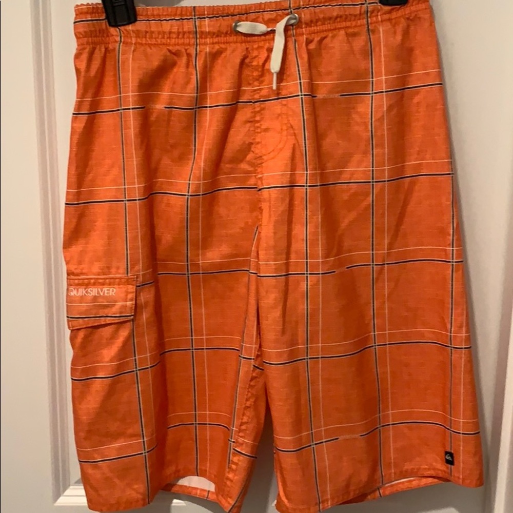 Youth Large Quiksilver